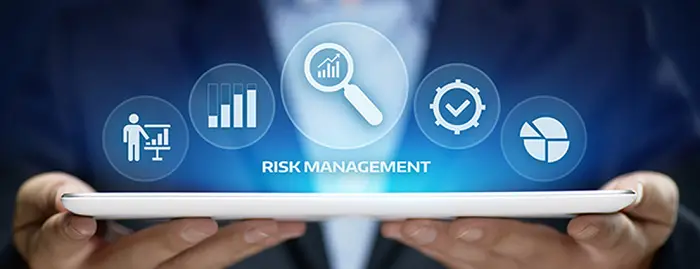 financial risk manager : short-term certification courses in finance