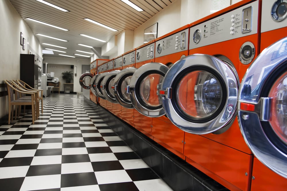Laundromat-Interior-Clean-and-Bright